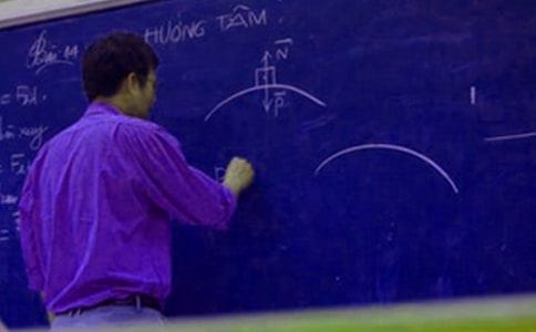 我的班主任三年级作文