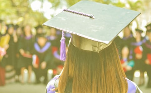 小学毕业作文(热)