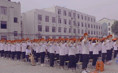 十八岁成人礼寄语(精选180句)