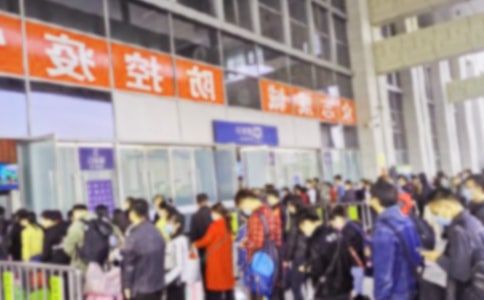 ����������ʽ���Ը�