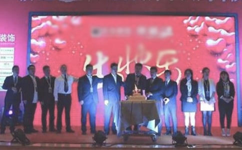 ����Ա�����Ը�