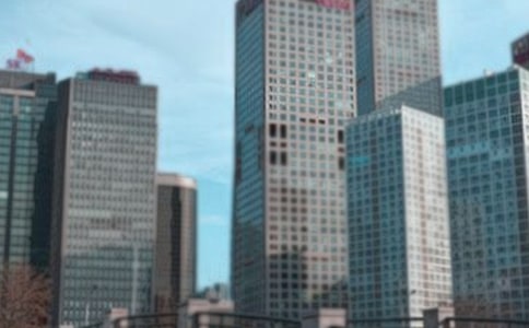 2023年房地产求职自荐信