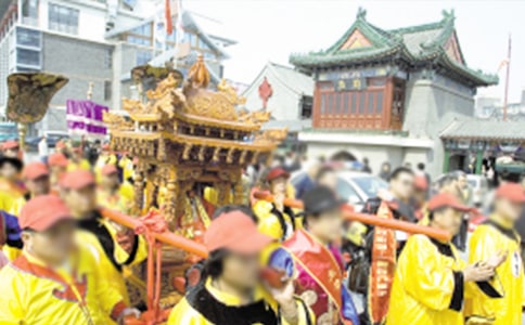 【精选】风俗小学作文锦集十篇