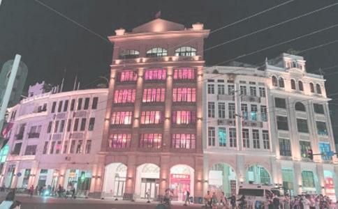 通用时代广场的蟋蟀读后感