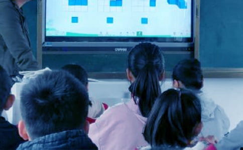 ����Сѧ���Ľ��л�ܽ�7ƪ