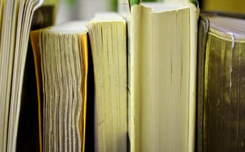 ���ж������������