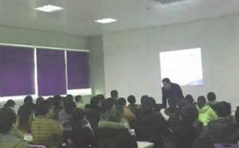 副科长竞聘演讲稿