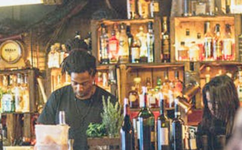 酒吧唯美的句子