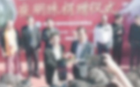 ������ʽ���Ը�