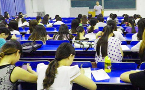 ���Ե�����