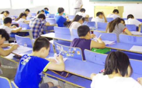 �����䣩���Ը�������