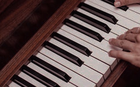 �������޺�ͬ����