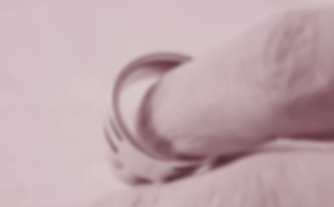 ����Ů�����Э����[��ѡ]