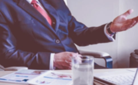 ���쵼�����˵ľ���