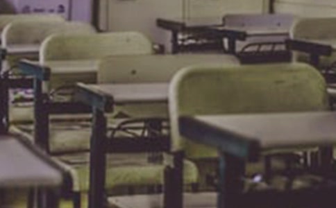 �ж�ĸУ���ԣ���ѡ260�䣩