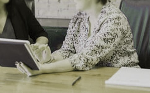 Ů�쵼������ף����