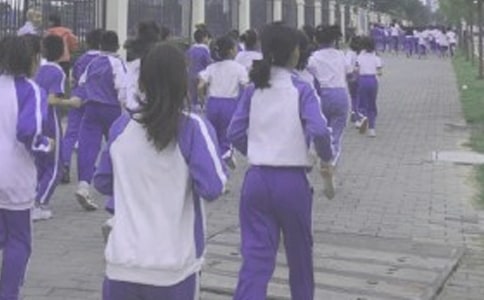 �ܲٶ�Ա�ᷢ�Ը�