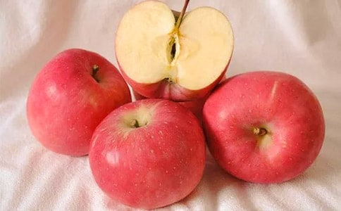 苹果三年级作文