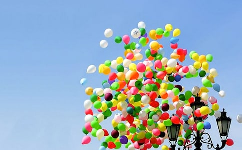 《气球上的五星期》读后感