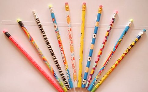 我的铅笔盒小学作文15篇