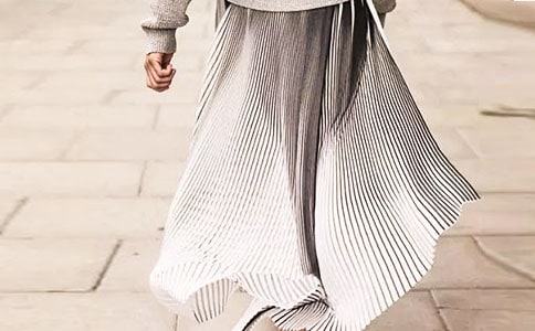 ��һ����ȹ�ӡ��������з���[��]