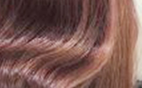 描写妈妈头发的句子