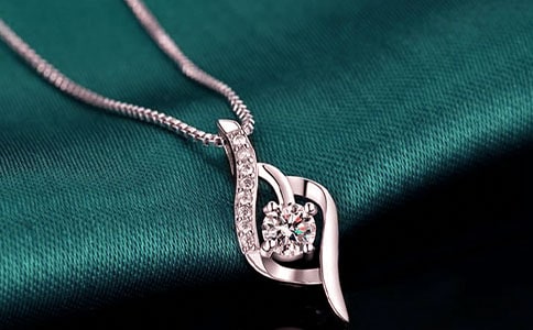 《项链》读后感