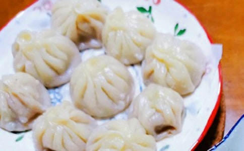 描写小笼包的句子