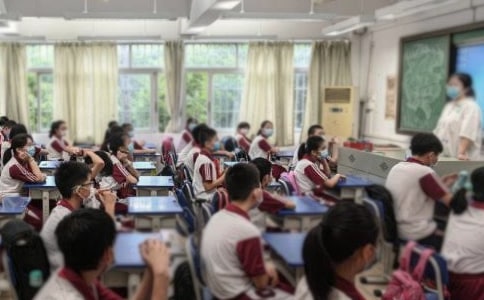 ��ѧ�ڵĴ����ռ�