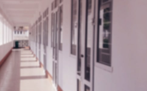 ��ѡ�����ҵ�ѧУ���Ľ�����ƪ