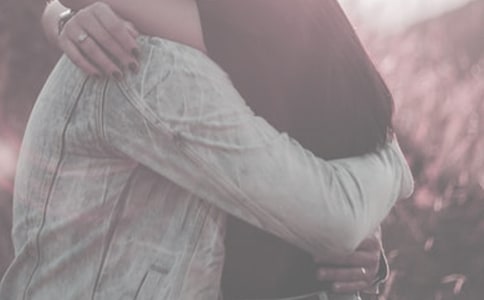 拥抱幸福小学作文汇编6篇