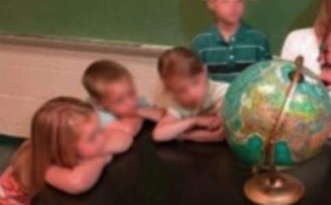 �׶�԰����˵�θ�