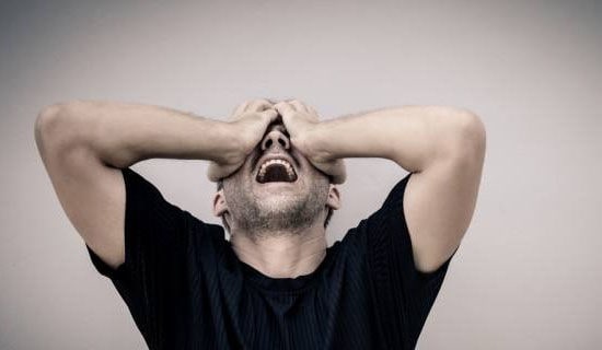 2024年精选形容痛苦的句子锦集34条